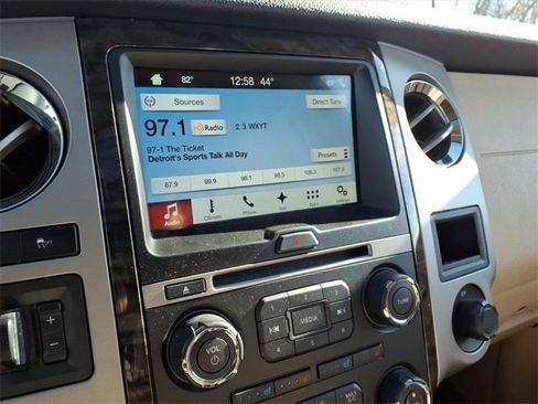 Used 2016 Ford Expedition Limited w/ Equipment Group 301A image 21