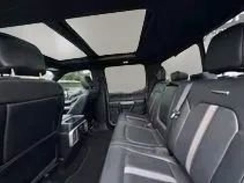 Used 2018 Ford F150 Platinum w/ Equipment Group 701A Luxury AWD/4WD image 12