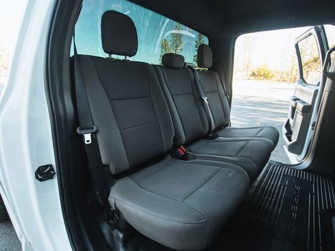 Used 2022 Ford F250 XL w/ STX Appearance Package image 21