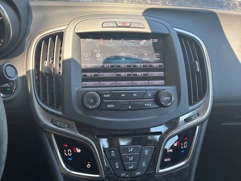 Used 2016 Buick LaCrosse Leather w/ Experience Buick Package FWD image 5