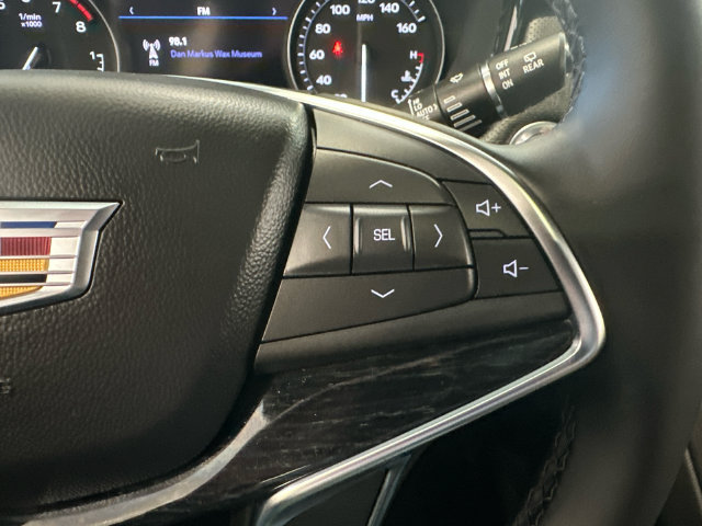 Certified 2025 Cadillac XT5 Premium Luxury w/ Technology Package AWD/4WD image 16