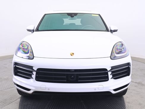 Certified 2023 Porsche Cayenne AWD/4WD image 10