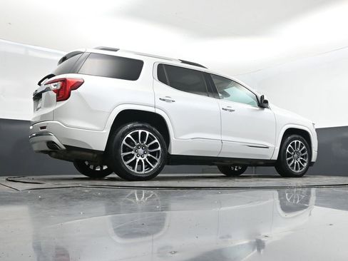 Used 2021 GMC Acadia Denali w/ Denali Technology Package image 43