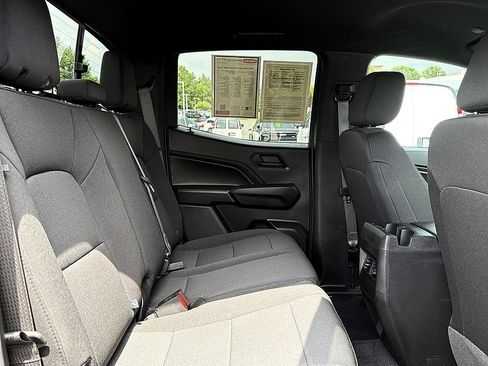 Used 2025 Chevrolet Colorado W/T w/ WT Custom Package RWD image 11
