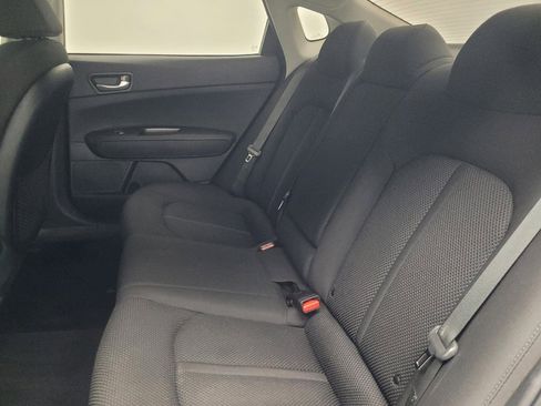 Used 2020 Kia Optima LX image 18