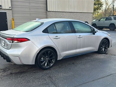 Used 2024 Toyota Corolla SE image 29
