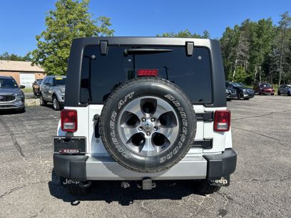 Used 2017 Jeep Wrangler Unlimited Sahara w/ Connectivity Group