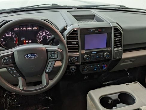 Used 2020 Ford F150 XLT w/ Max Trailer Tow Package image 3