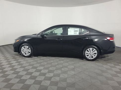 New 2025 Nissan Sentra S image 7