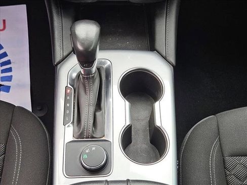 Used 2020 Chevrolet Blazer LT image 12