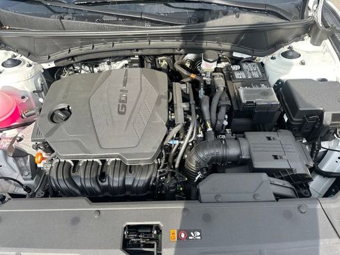 New 2026 Hyundai Tucson Limited FWD image 26