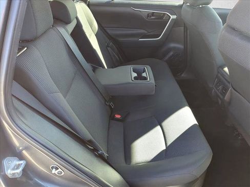 Used 2020 Toyota RAV4 LE image 20