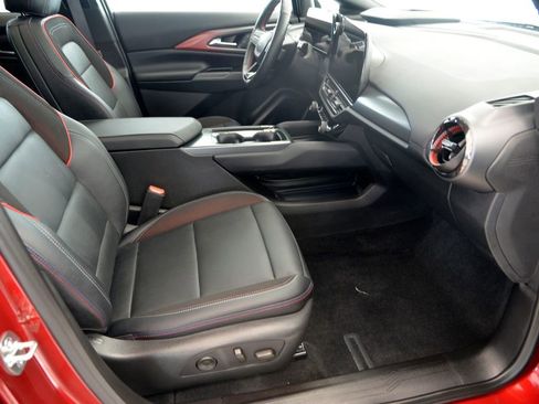 Used 2025 Chevrolet Equinox EV RS w/ Active Safety Package 3 image 30