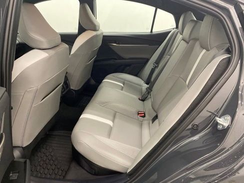 Used 2025 Toyota Camry SE image 24
