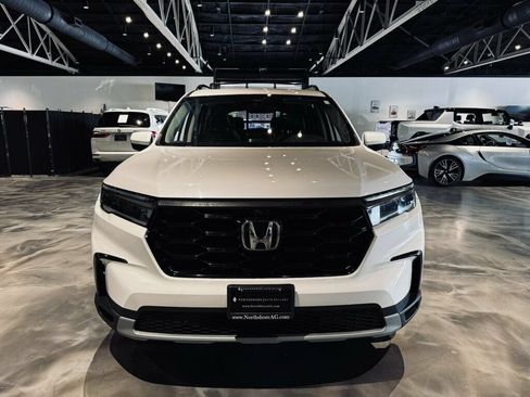 Used 2023 Honda Pilot Elite image 8