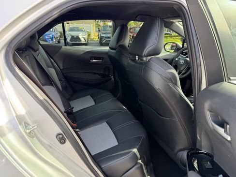 Used 2025 Toyota Corolla XSE FWD image 16