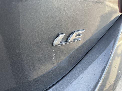 Used 2015 Toyota Corolla LE image 15