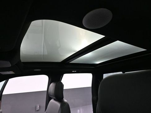 Used 2023 Ford F150 Lariat w/ Equipment Group 502A High image 28