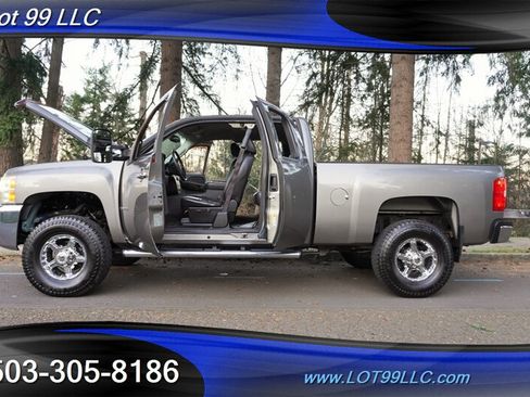 Used 2008 Chevrolet Silverado 2500 LTZ w/ Suspension Package, Off-Road AWD/4WD image 24