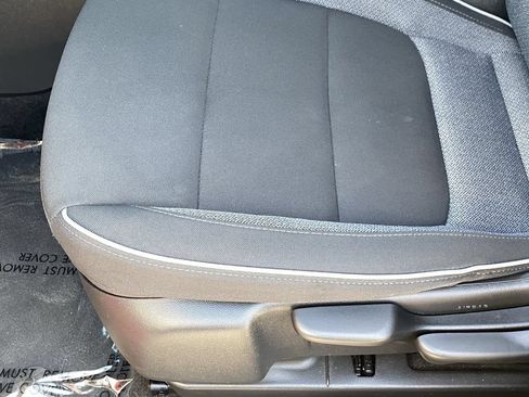 Used 2025 Chevrolet TrailBlazer LT FWD image 27