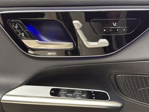 Certified 2025 Mercedes-Benz GLC 300 4MATIC image 15