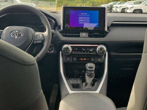 New 2025 Toyota RAV4 XLE image 28