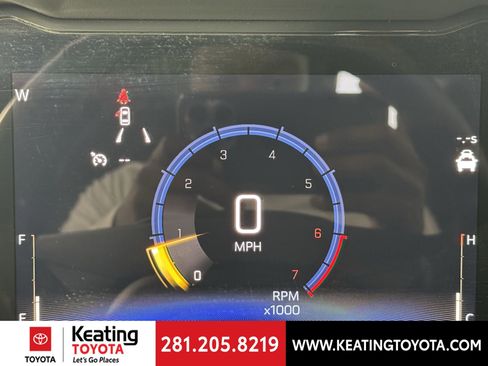 Used 2025 Chevrolet Trax LT w/ LT Convenience Package image 25