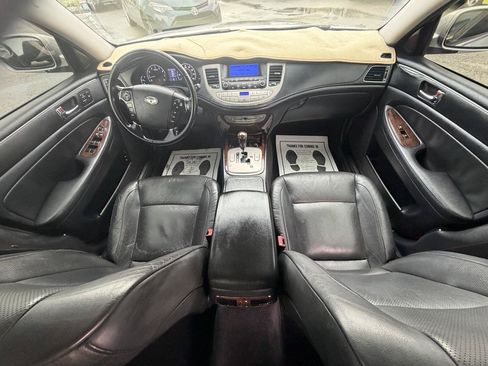 Used 2009 Hyundai Genesis 3.8 w/ Premium Plus Pkg 3 RWD image 14