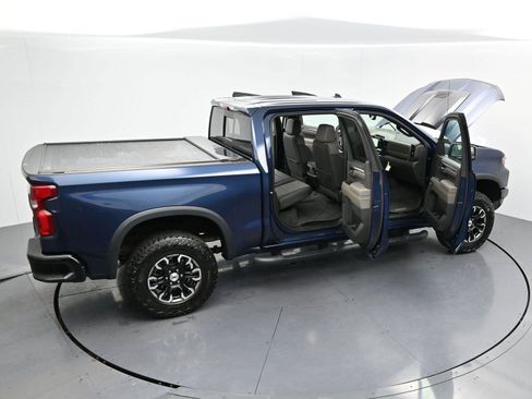 Used 2023 Chevrolet Silverado 1500 ZR2 w/ Technology Package image 42