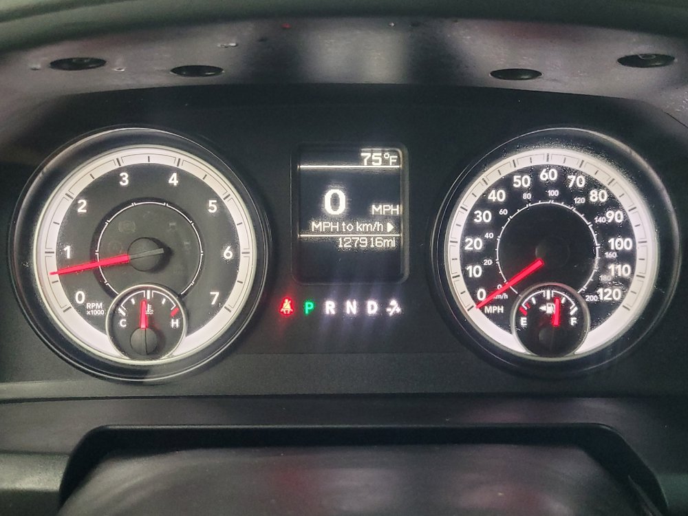 Used 2014 RAM 1500 Express RWD image 23