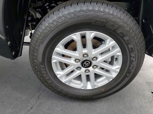 New 2026 Toyota Tundra SR5 image 8