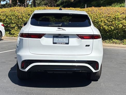 Used 2026 Jaguar F-PACE R-Dynamic S image 10