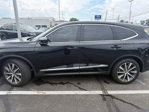 Used 2025 Acura MDX SH-AWD w/ Technology Package image 4