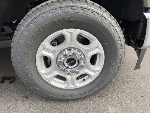 New 2026 Ford F250 XLT w/ XLT Premium Package image 11