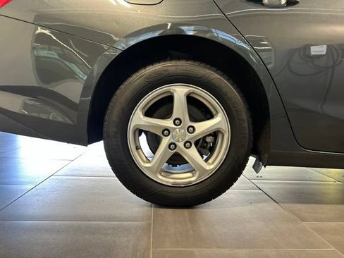 Used 2017 Chevrolet Malibu LS FWD image 39