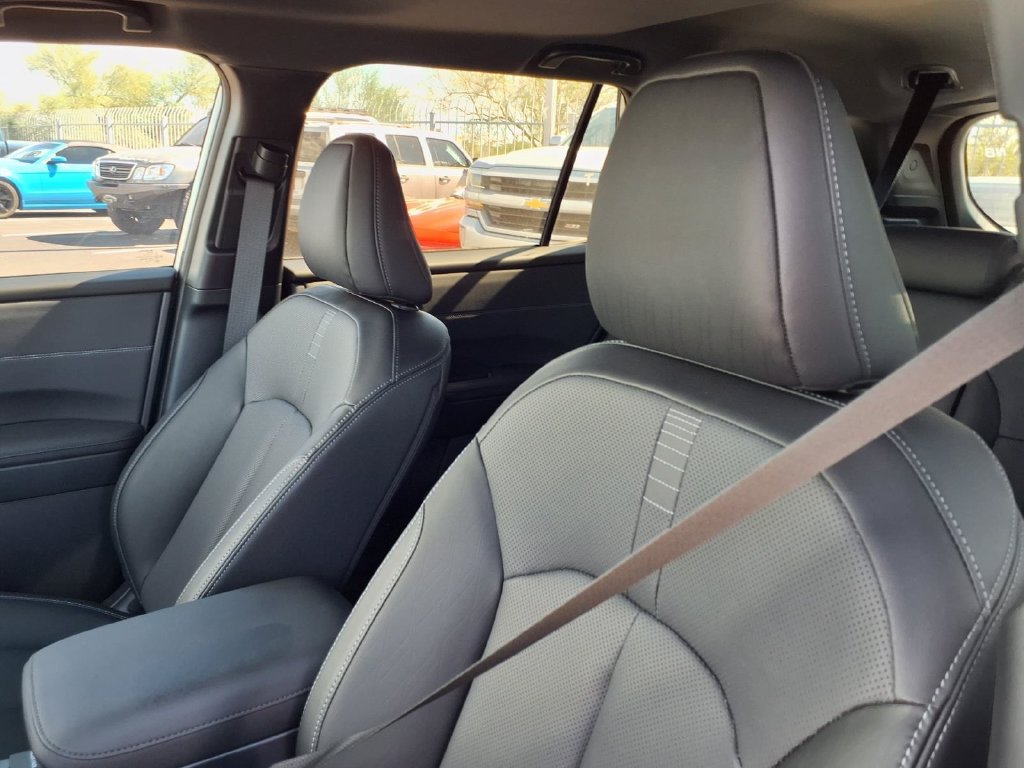 New 2026 Subaru Outback Touring AWD/4WD image 18