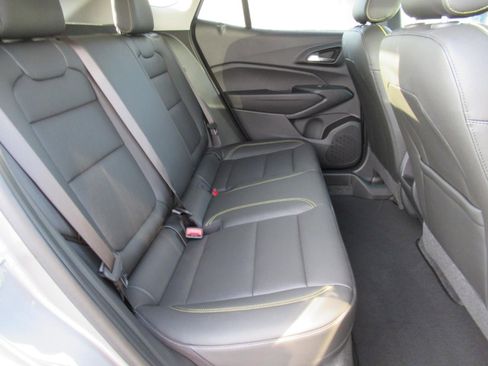New 2026 Chevrolet Trax ACTIV w/ Sunroof Package image 29