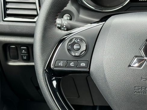 Used 2025 Mitsubishi Outlander Sport AWD image 29