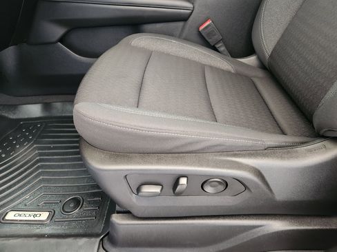 Certified 2025 Chevrolet Tahoe LS image 24