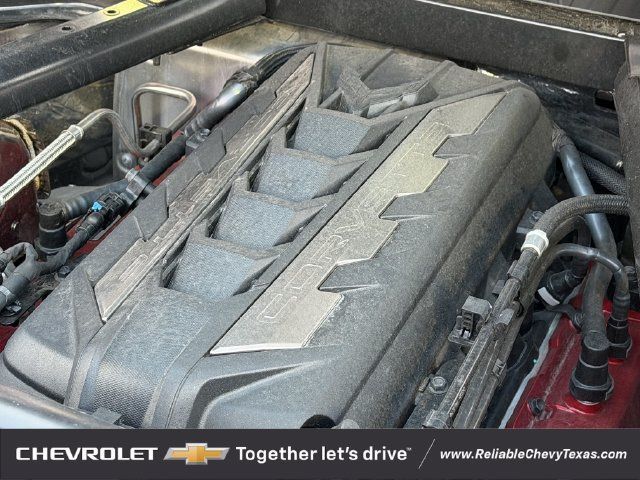Used 2025 Chevrolet Corvette Stingray Coupe w/ 1LT RWD image 32