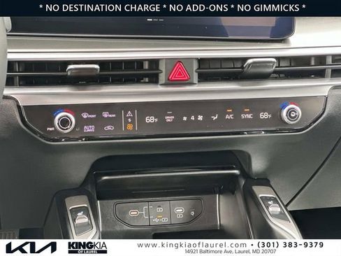 Used 2025 Kia Sorento EX image 5