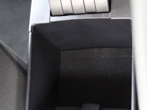 Used 2022 Toyota Corolla LE image 23