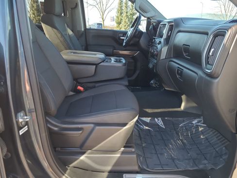 Used 2019 Chevrolet Silverado 1500 LT w/ All-Star Edition image 22