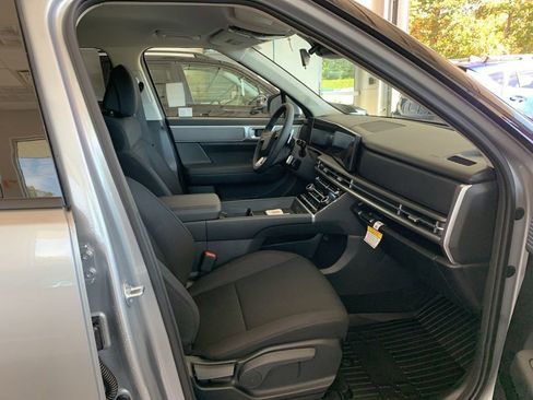 New 2026 Hyundai Santa Fe SE image 14