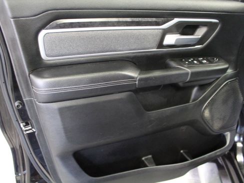 Used 2019 RAM 1500 Big Horn image 17