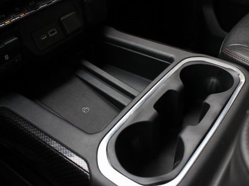 Used 2021 GMC Sierra 1500 AT4 w/ AT4 Premium Package image 19