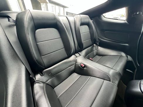 Used 2017 Ford Mustang GT Premium w/ GT Performance Package image 21