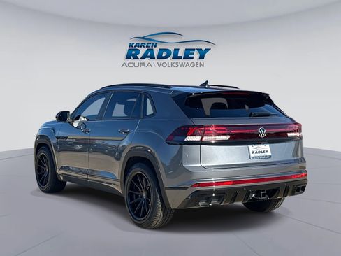 Certified 2025 Volkswagen Atlas Cross Sport SEL R-Line image 4
