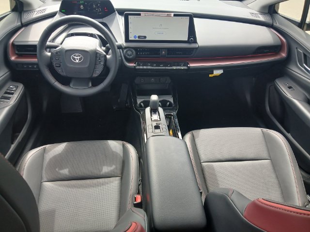 New 2025 Toyota Prius Plug-In Hybrid FWD image 17