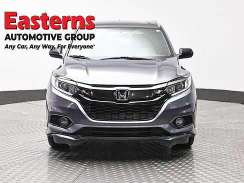 Used 2021 Honda HR-V Sport image 2